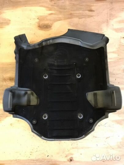 Крышка двс декоративная Bmw X5 E53 N62B44 2005