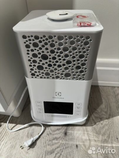 Увлажнитель Electrolux