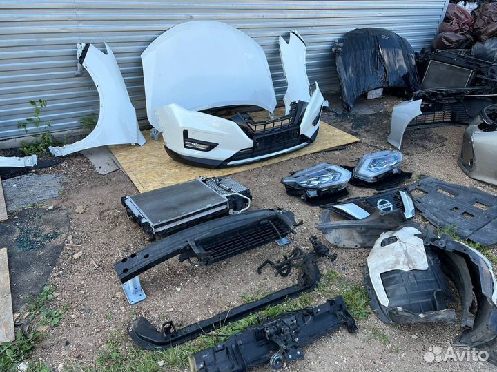 Nissan X Trail T 32 ноускат (2017-2022)