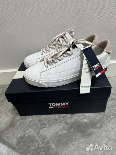 Новые кожаные кеды Tommy hilfiger 38