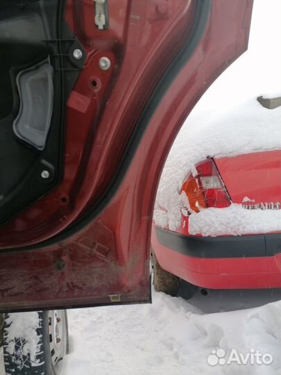 Дверь задняя правая Mazda CX-7