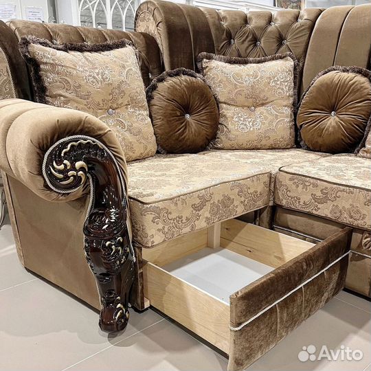 Диван в комплекте Динара