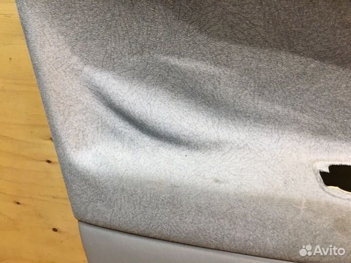 Обшивка двери toyota nadia