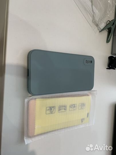 Чехол на iPhone х + защитное стекло