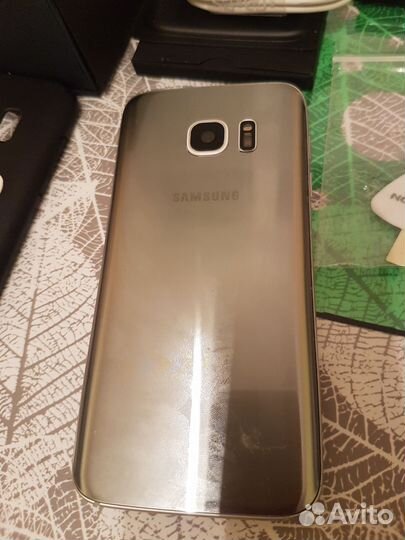 Samsung Galaxy S7, 4/32 ГБ