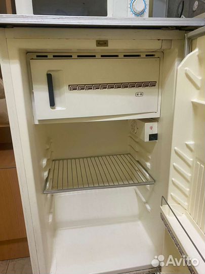 Холодильник бу маленький