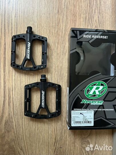Педали Reverse