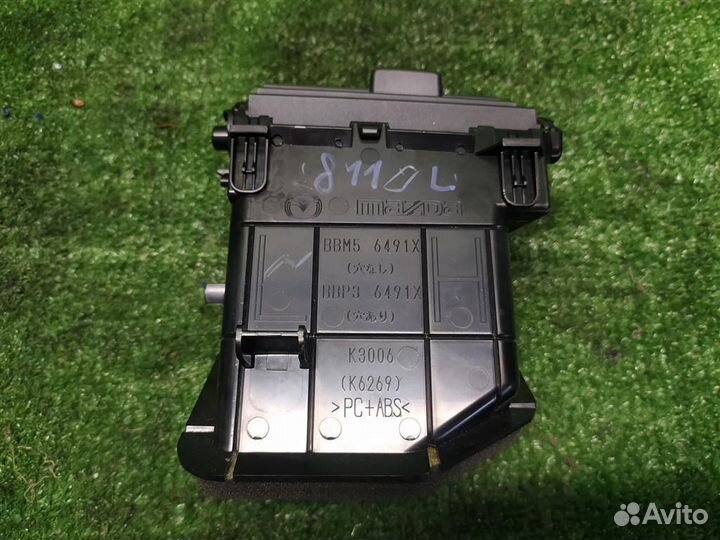 Дефлектор торпедо центральный Mazda 3 (BL) 2010