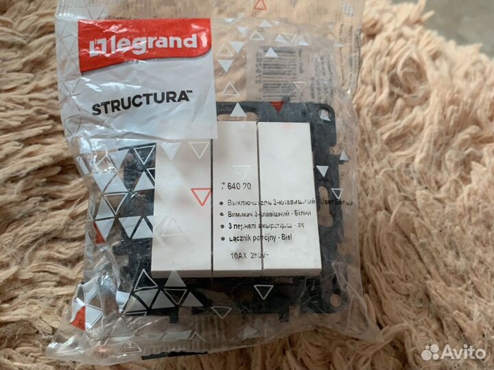 Розетки, рамки Legrand Structura