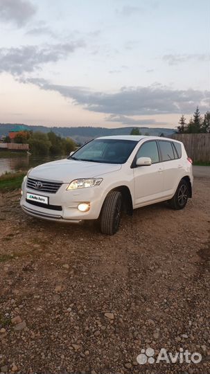 Toyota RAV4 2.0 CVT, 2010, 144 400 км