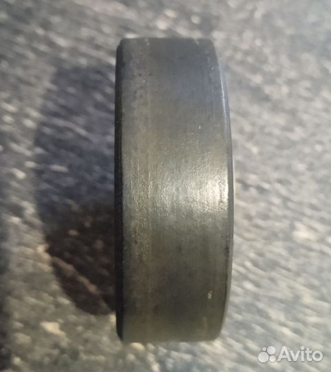 Прижимной ролик магнитофона Союз 110