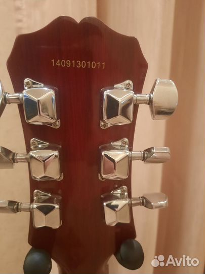 Электрогитара Epiphone les paul