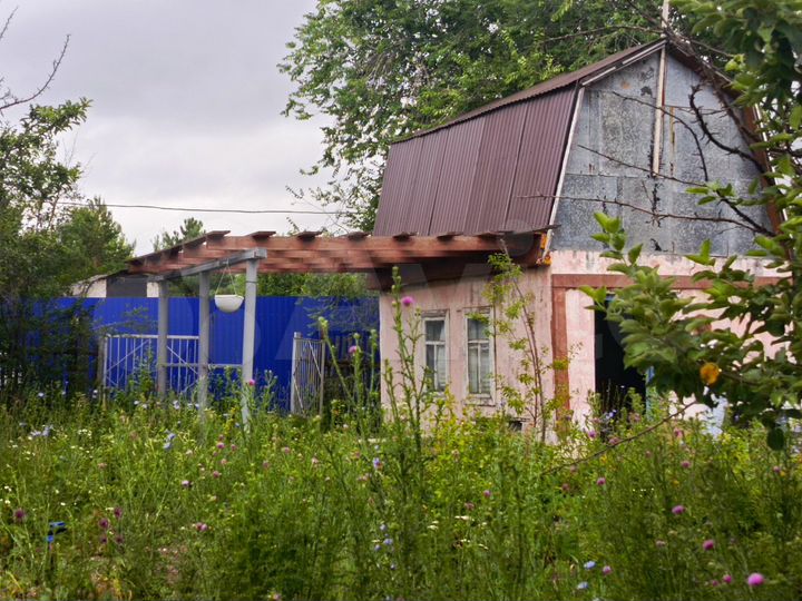 Дача 30 м² на участке 5 сот.