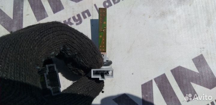 Датчик температуры воздуха Volkswagen Golf 5