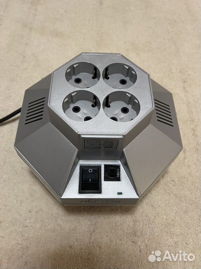 Стабилизатор напряжения однофазный Pilot LR-850