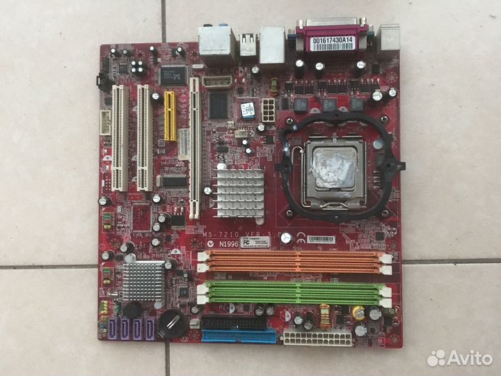 Материнская плата MS-7210