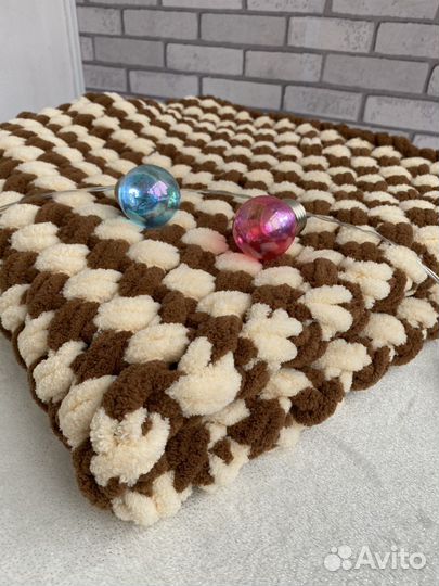 Плед детский вязаный