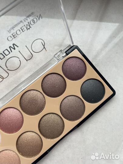 Тени для век