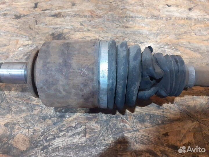 Полуось задняя Land Rover Range Rover Sport 2007