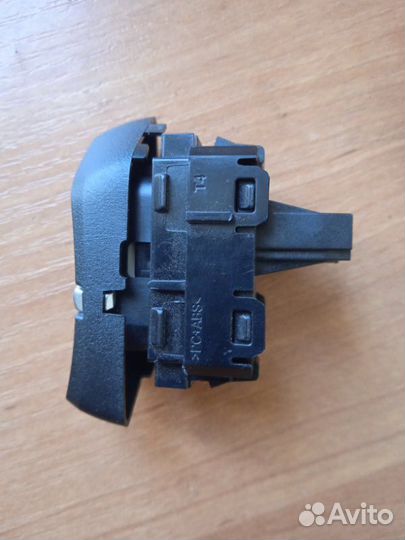 Кнопка центрального замка правая Bmw X5Mp F15 3.0