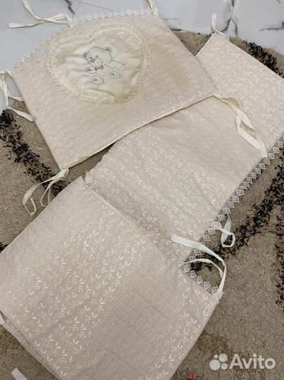 Бортики в детскую кроватку