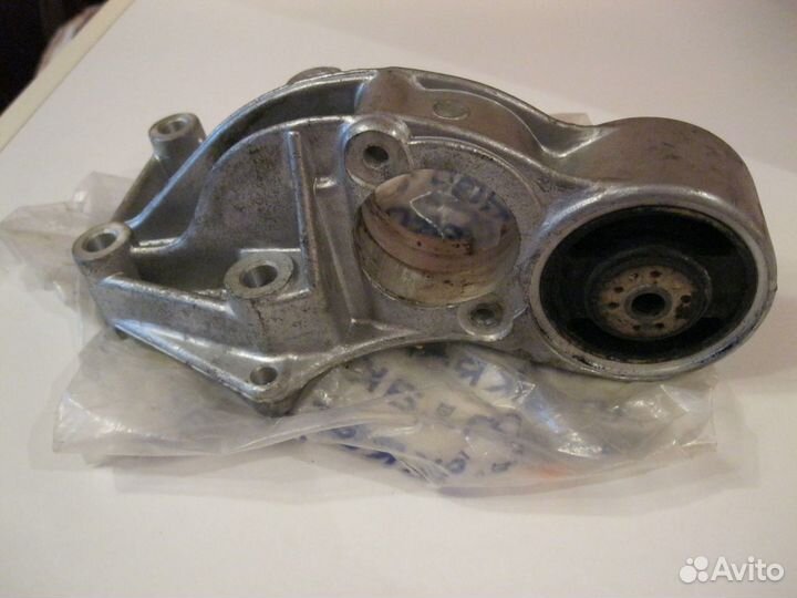 Подушка/опора двигателя Peugeot-Citroen