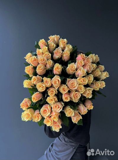 Розы пионовидные Цветы