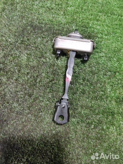 Ограничитель двери передний Chery Tiggo 7 PRO