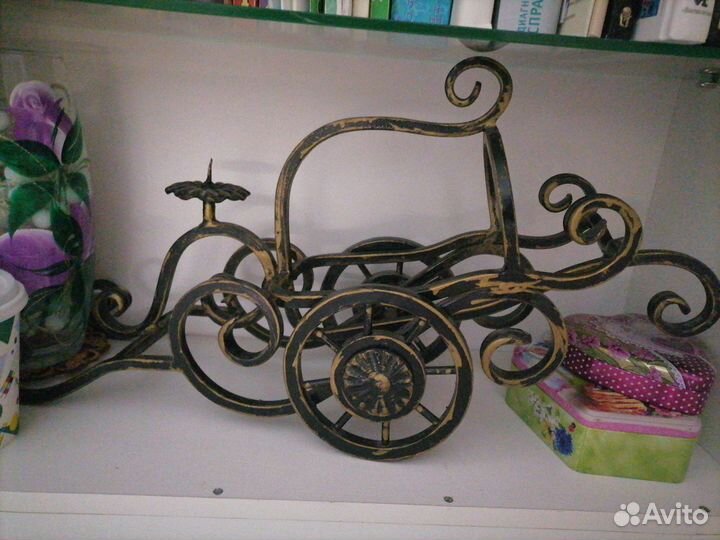 Кованая подставка под бутылку