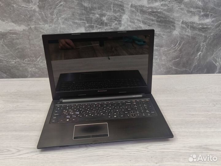 Ноутбук Lenovo / 750gb hdd / intel i3 / 15.6