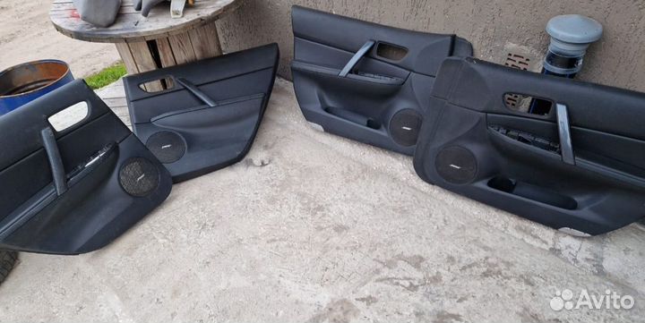 Дверные карты (обшивка дверей) на мазду GG6