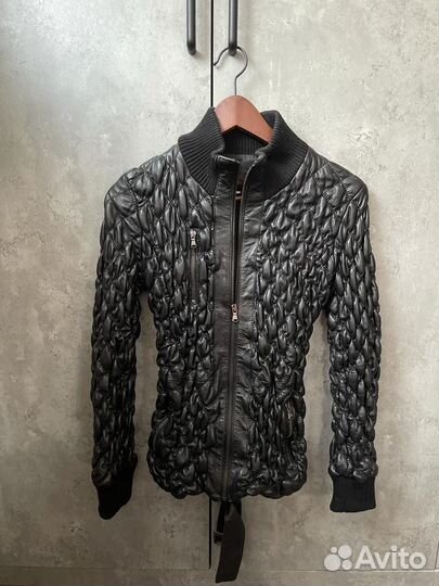 Куртка оригинал XS