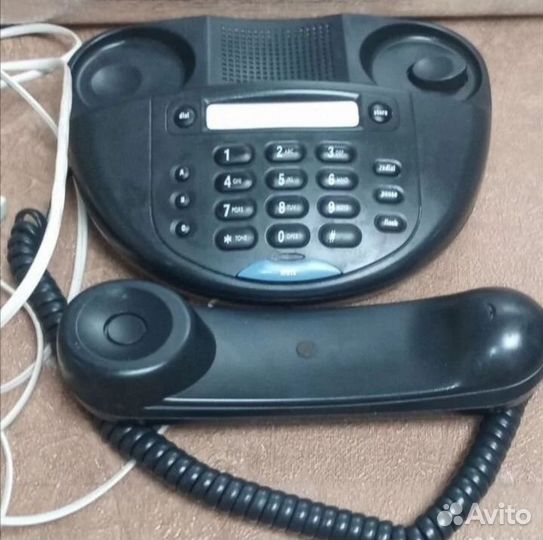 Телефон стационарный