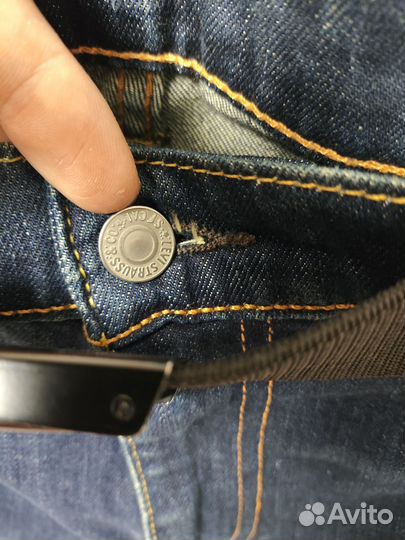 Джинсы Levi Strauss