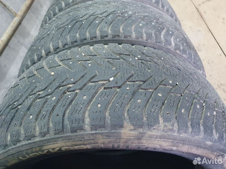 Nokian Tyres Hakkapeliitta 8 215/55 R17 97
