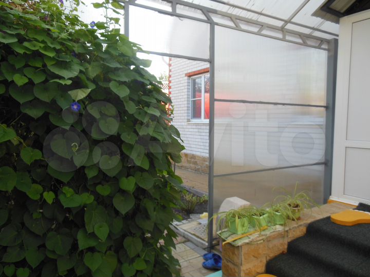 Коттедж 180 м² на участке 6 сот.