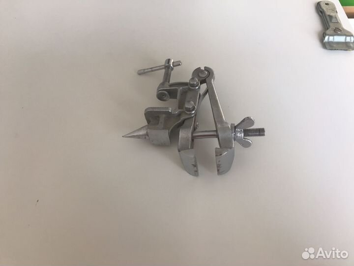 Тиски маленькие СССР