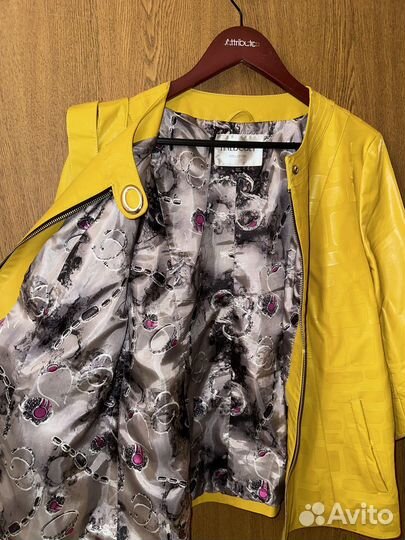 Куртка кожаная женская