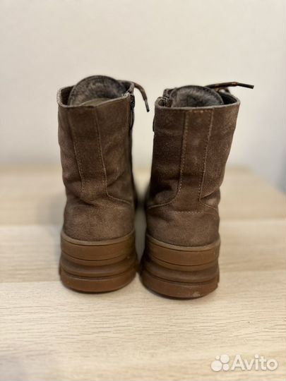 Ботинки женские зимние 38 размера