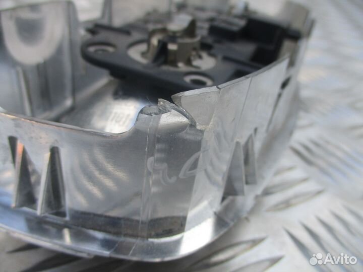 Фонарь освещения салона левый Mercedes-Benz A94382