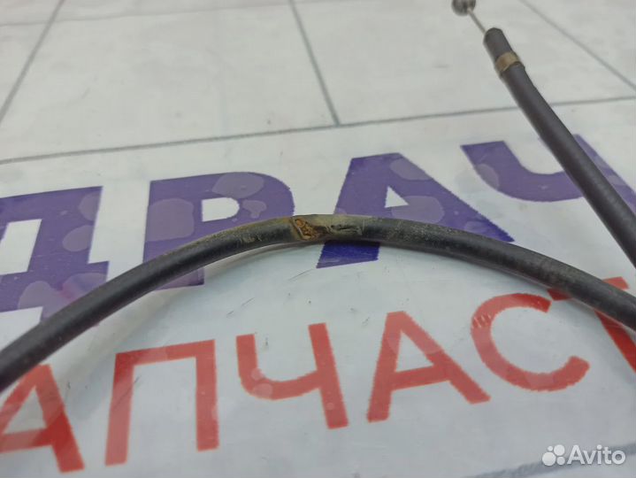 Трос открывания капота Skoda Rapid (NH3) 5JA823535B