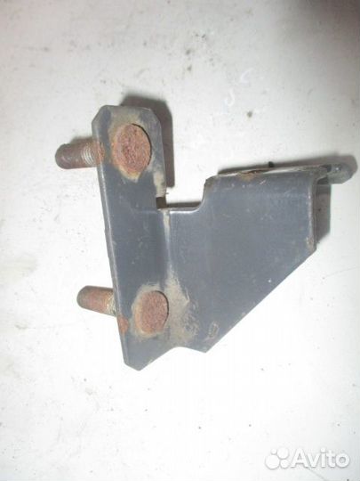 Кронштейн renault 7420812609