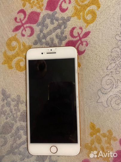 iPhone 8 Plus, 64 ГБ