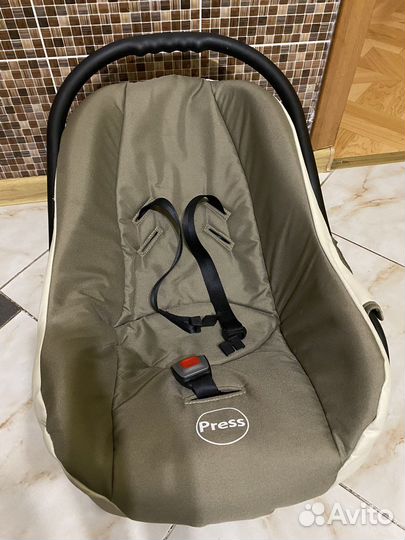 Коляска zippy 3 в 1