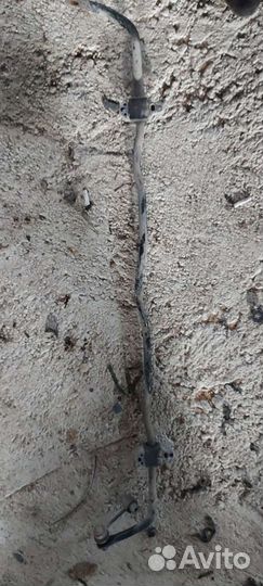 Стабилизатор задний на Volkswagen Phaeton