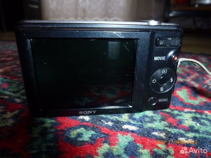 Цифровой фотоаппарат sony