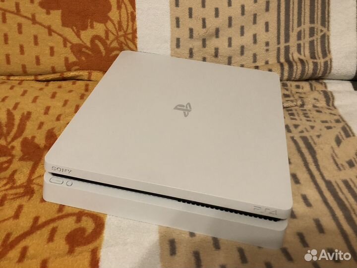 Прошитая PS4 Slim White 1Tb SSD + новые джойстики