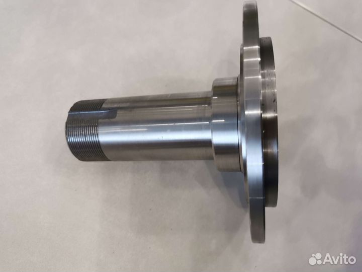 Цапфа поворотного кулака УАЗ 69-2304080