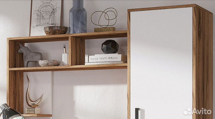 Стол компьютерный