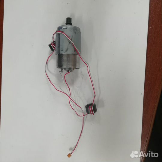 Двигатель подачи бумаги QK1-8460 canon IP7240